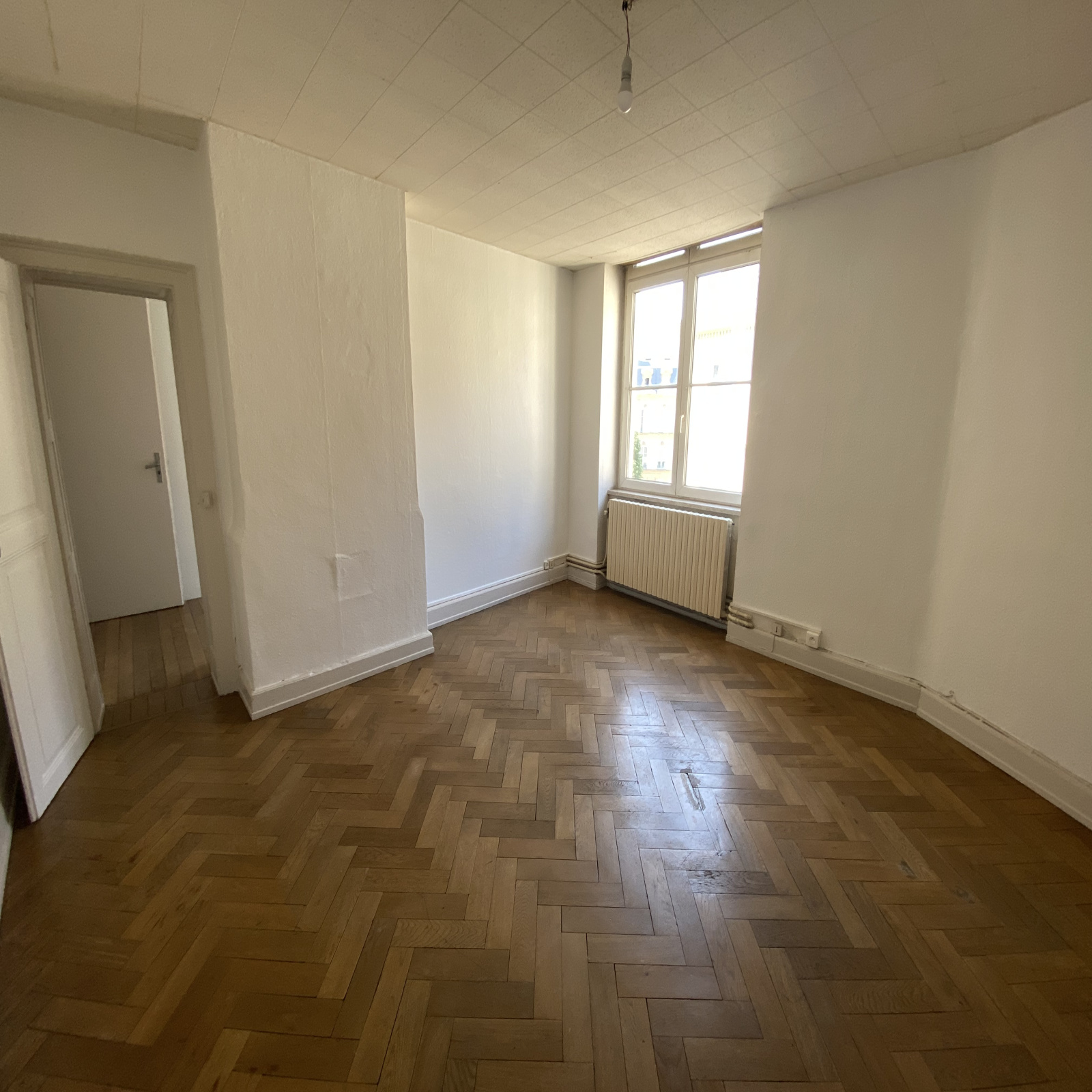 Location APPARTEMENT 3 PI CES location-appartement-3-pi-ces