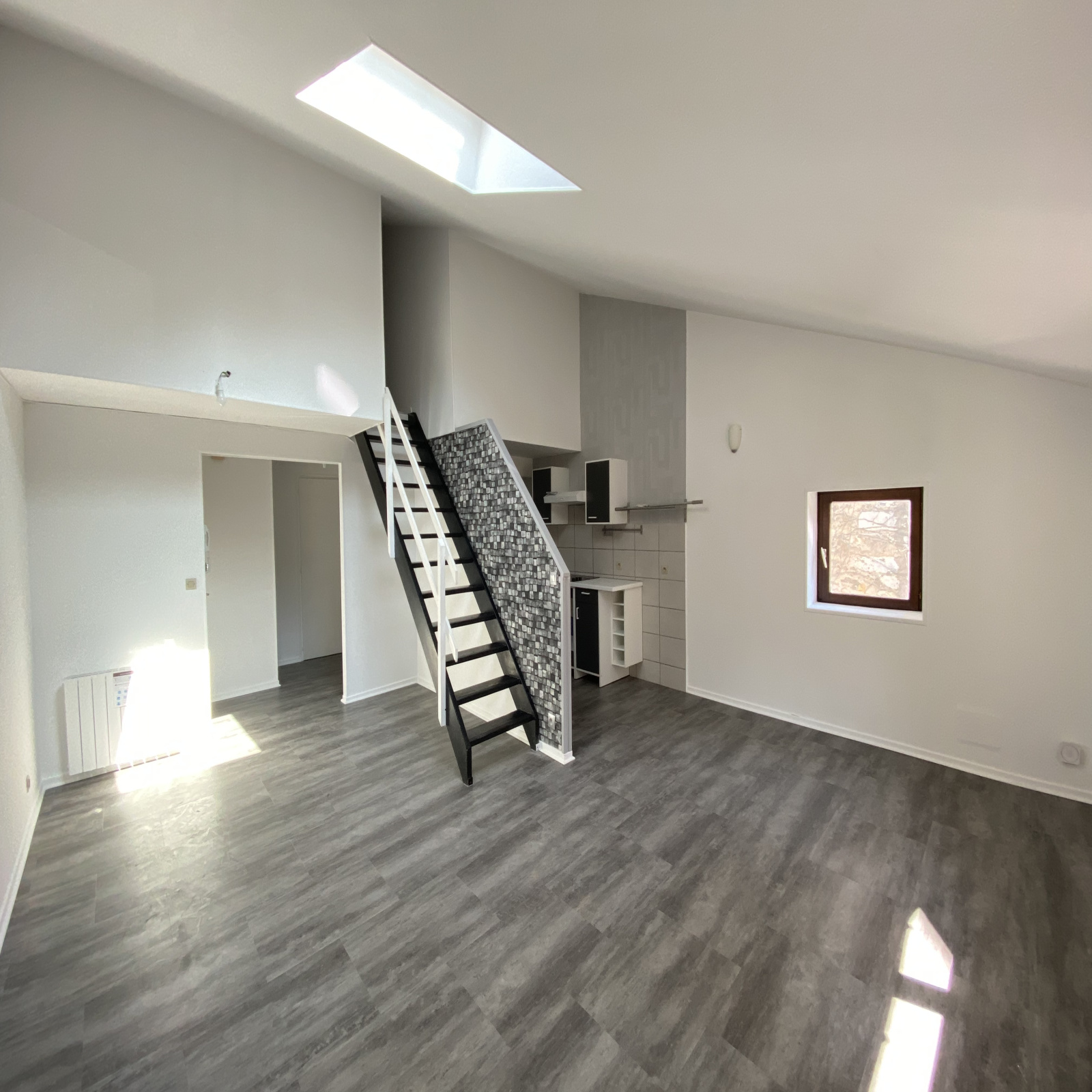 location PONT A MOUSSON APPARTEMENT 3 PIÈCES